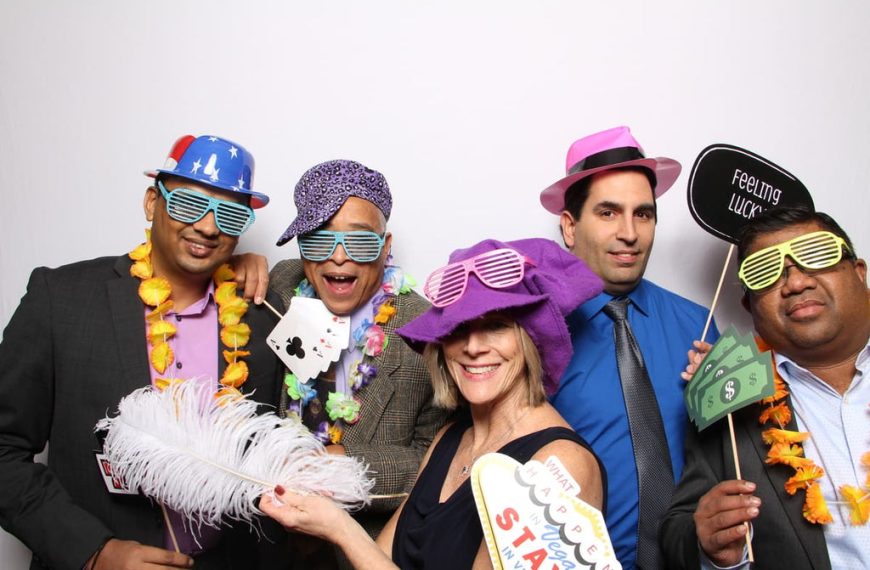 Photo Booth: Creating Lasting Memories with a Touch of Fun